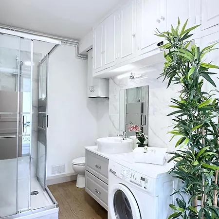 Arc De Triomphe Cosy Retreat * פריז