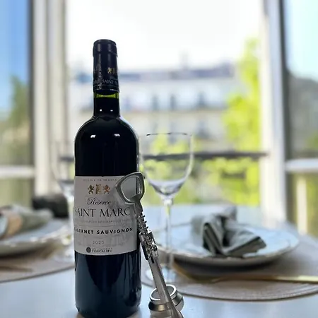 Arc De Triomphe Cosy Retreat