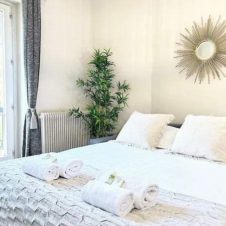 דירה Arc De Triomphe Cosy Retreat *